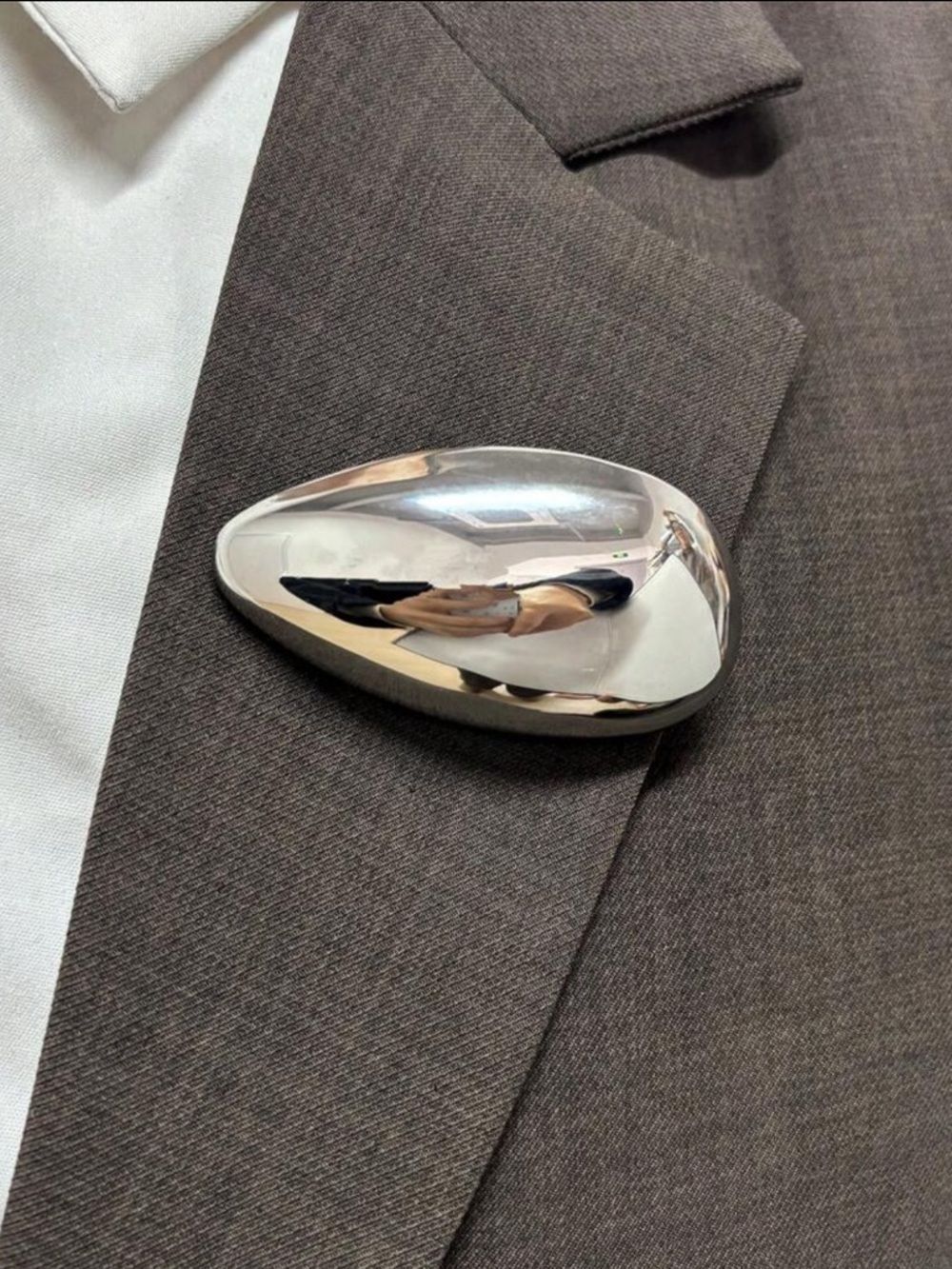 Polished Silver-tone  Lapel Pin - Modern Statement Accessory R 530